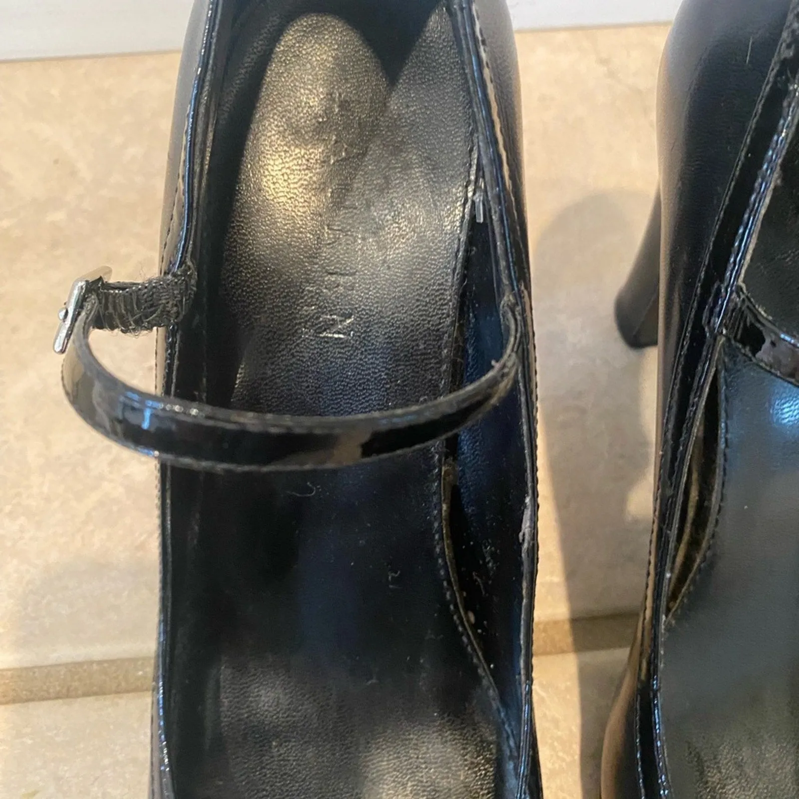 Lauren Ralph Lauren Black Mary Janes Size 7