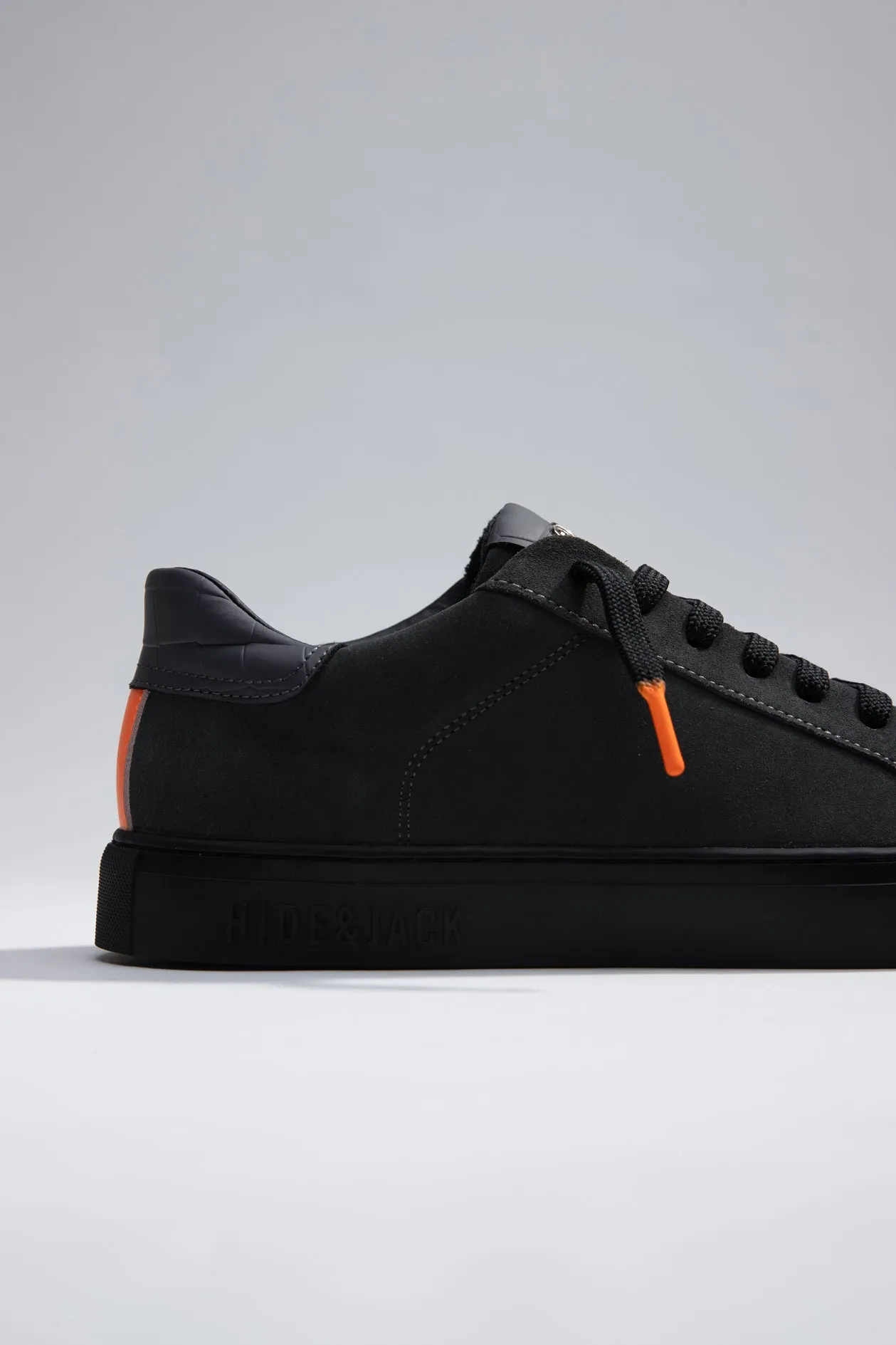 Oil Dark Grey Orange