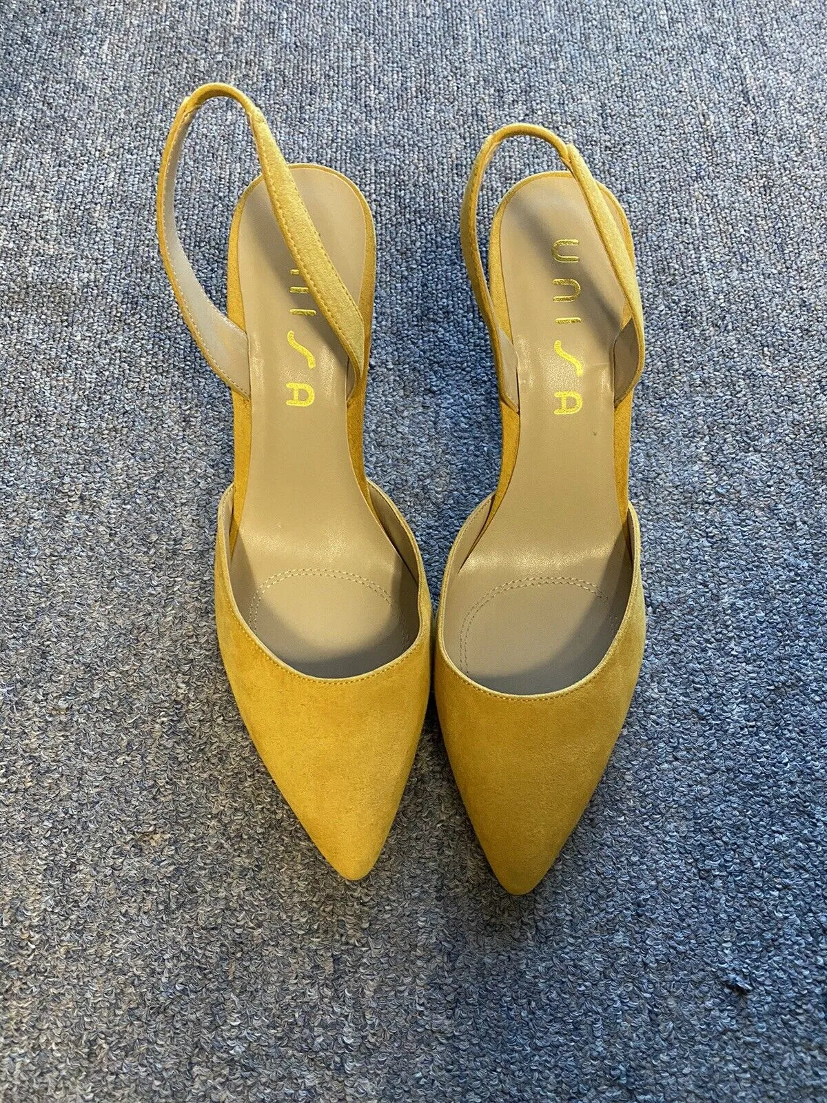 Unisa Women's Yellow Suede Slingback Heel Sandals Size 9.5